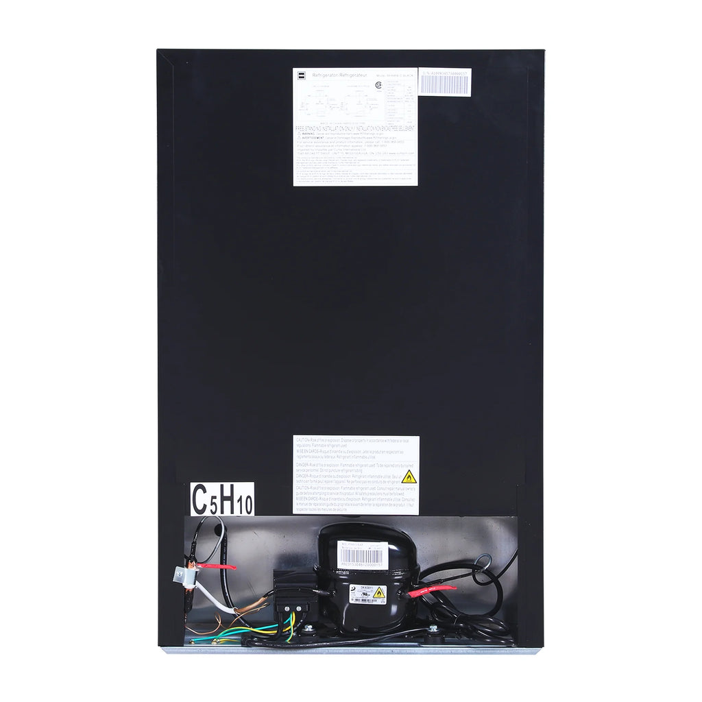RCA 4.5 Cu ft Single Door Compact Refrigerator RFR464, Black