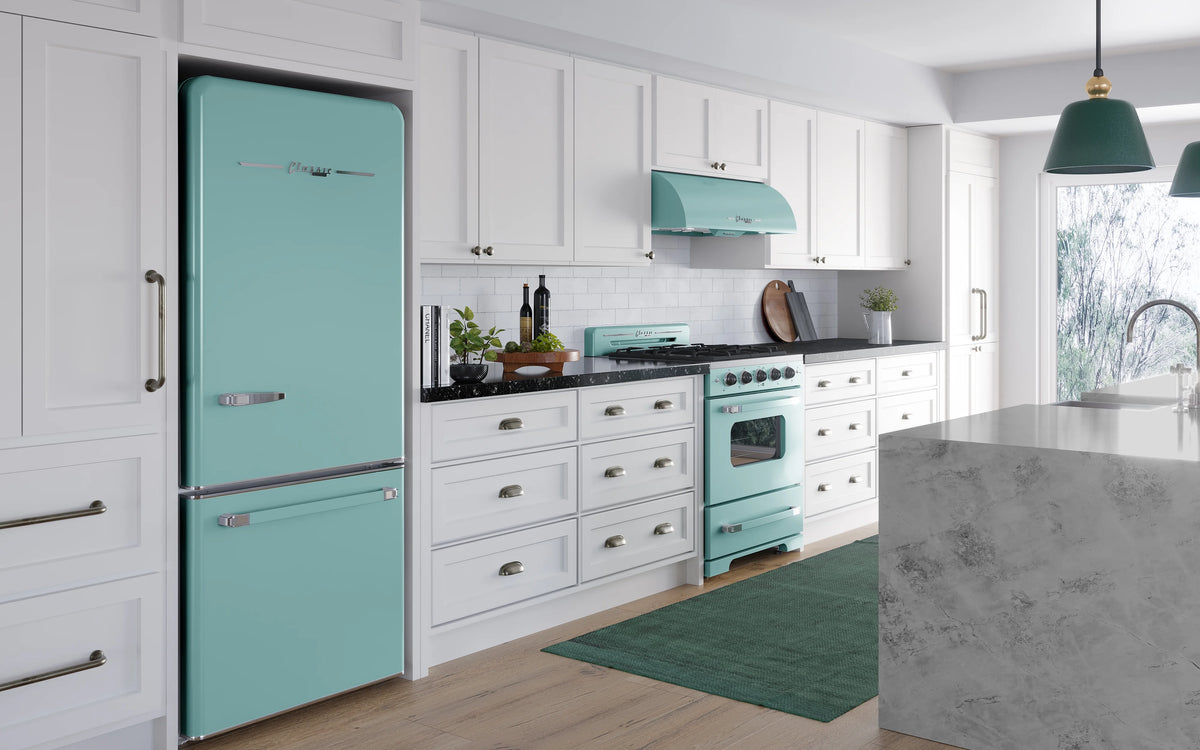 Unique Appliances Ugp-510L Ac Classic Retro 30" Wide 17.7 Cu. Ft. Energy Star Certified