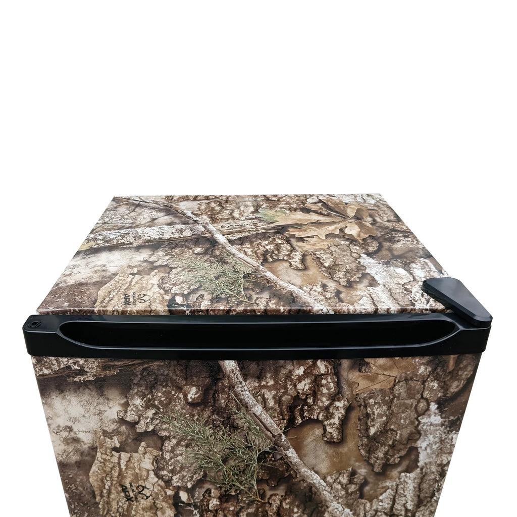Realtree 7 cu ft Manual Defrost Upright Freezer???Camouflage