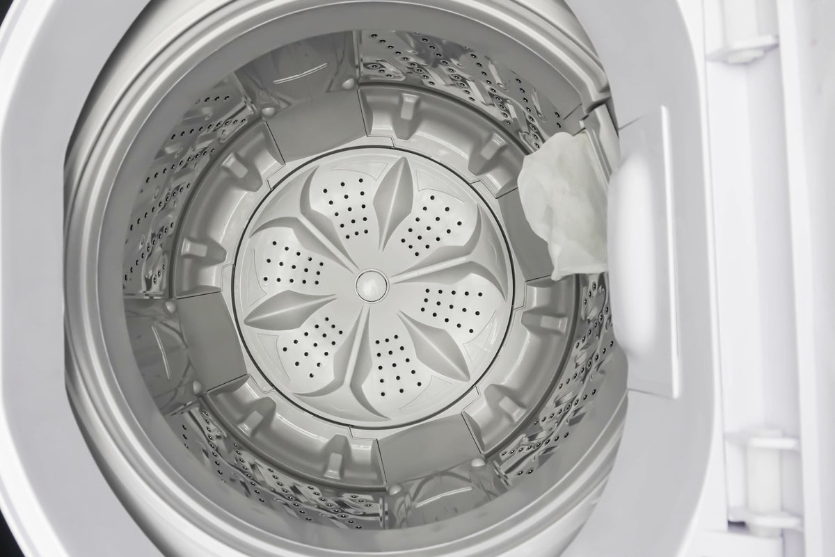Danby DWM065A1WDB-6 1.8 cu. ft. Compact Top Load Washing Machine in White