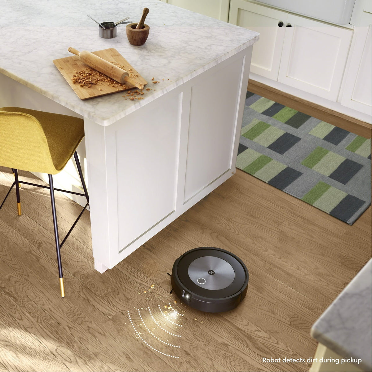 iRobot? Roomba? j7+ (7550) Self-Emptying Robot Vacuum Cleaner - Smart Mapping