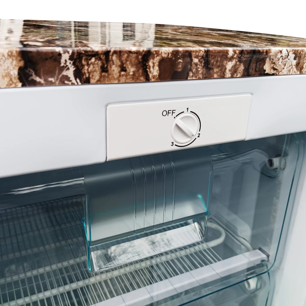 Realtree 7 cu ft Manual Defrost Upright Freezer???Camouflage
