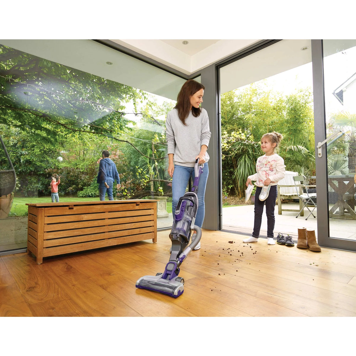 BLACK+DECKER  20V Cordless Upright Vacuum, (HCUA525JPK)