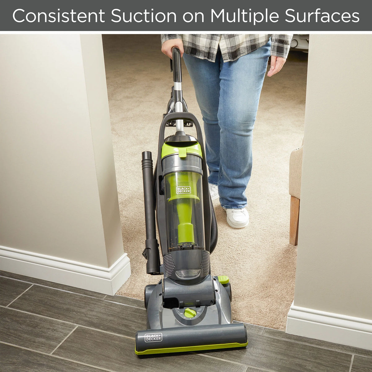 Black and Decker BDURV309 Upright Corded Bagless Vacuum Cleaner, Gray/Green