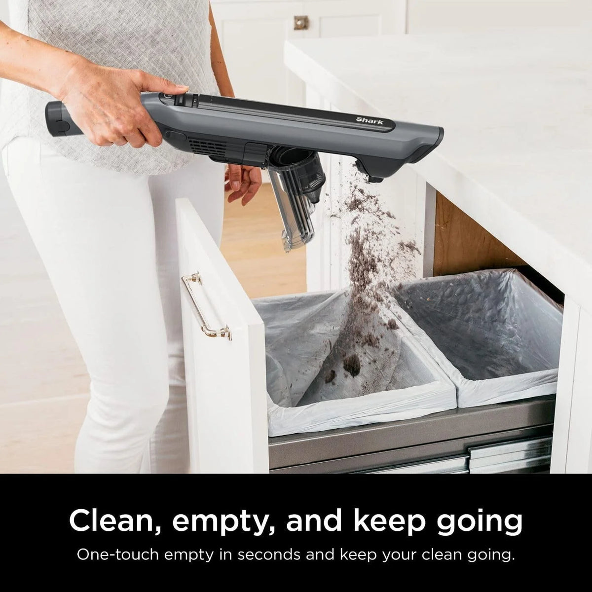 Pre-Owned Shark WS642 WANDVAC System Pet Ultra-Lightweight Cordless Stick Vacuum with PowerFins Brushroll & Charging Dock - Steel Grey