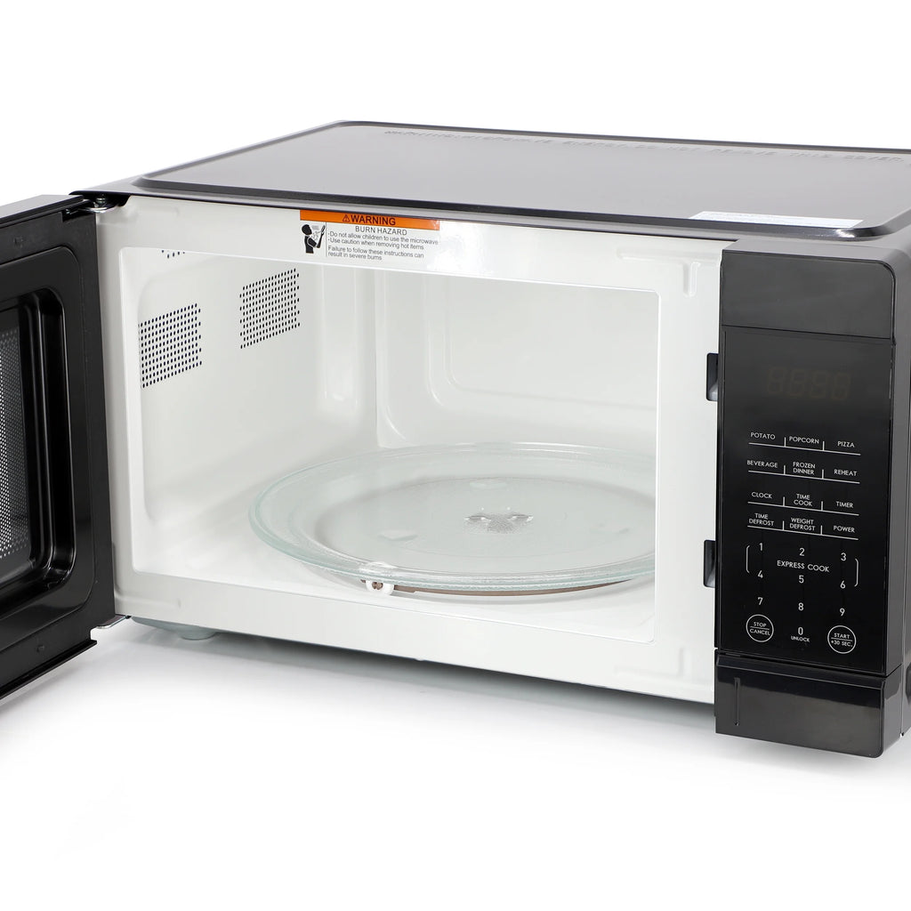 Galanz 1.1 Cu Ft. 1000 Watt Counter Top Microwave Oven in Black