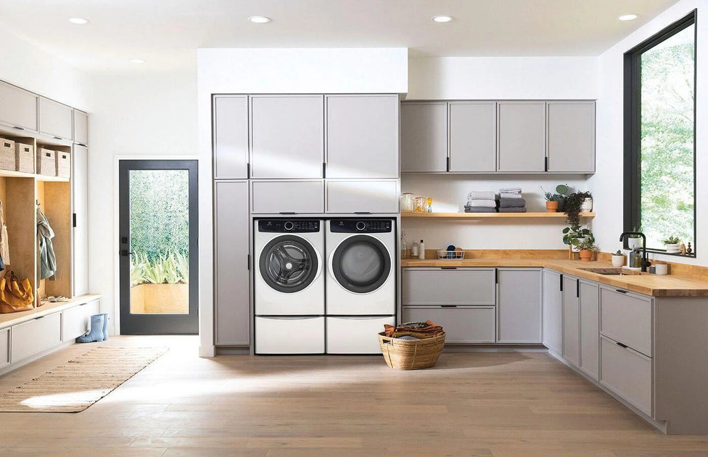 Electrolux Front Load Perfect Steam Electric Dryer with Instant Refresh, 8.0 Cu. Ft.