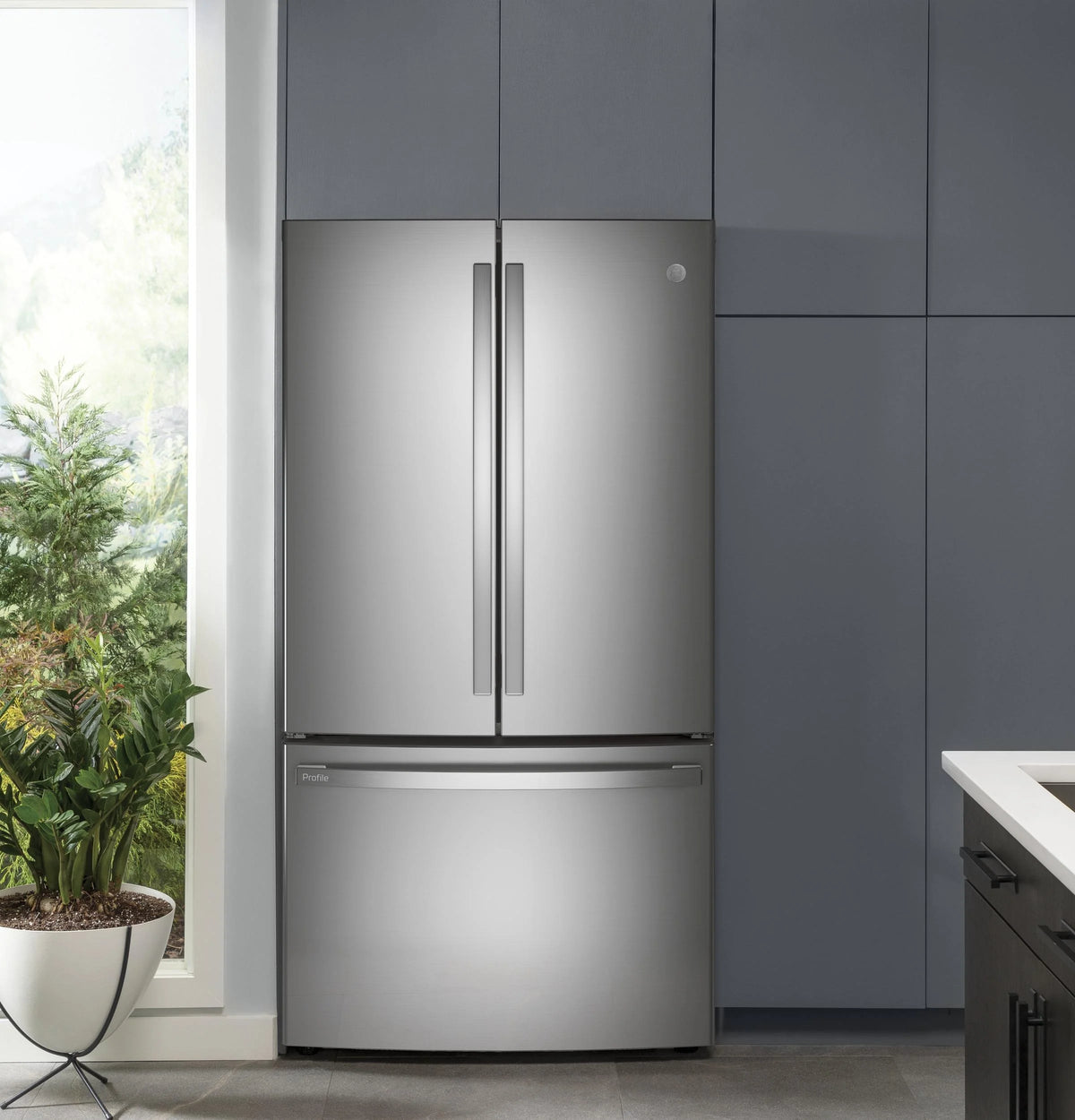 Ge Profile Pwe23k 36" Wide 23.1 Cu. Ft. Counter Depth French Door Refrigerator - Stainless