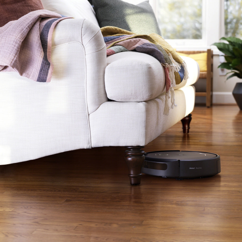 iRobot Roomba i1 (1152) Robot Vacuum - Wi-Fi Connected Mapping, Works with Google, Ideal for Pet Hair, Carpets