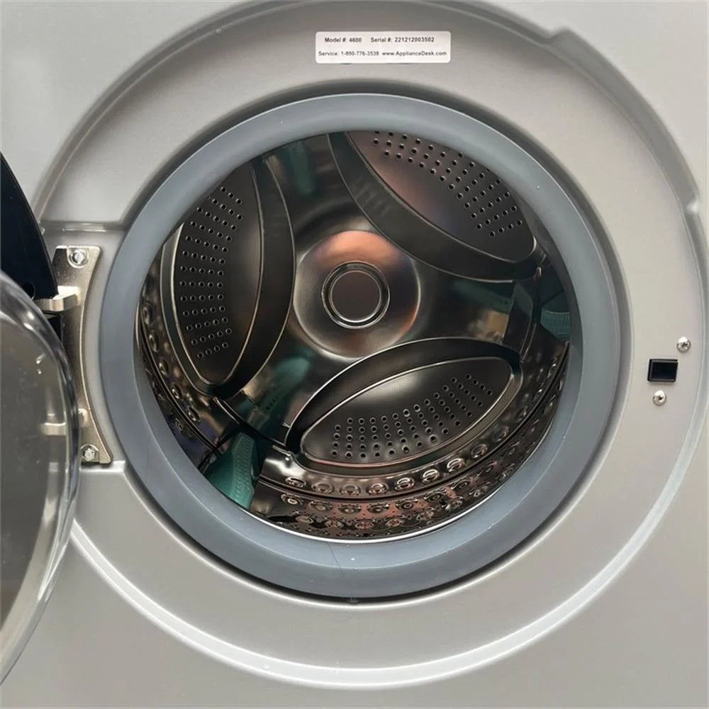 Pemberly Row Pet Compact 110V Vented/Ventless 15 lbs Combo Washer Dryer Silver