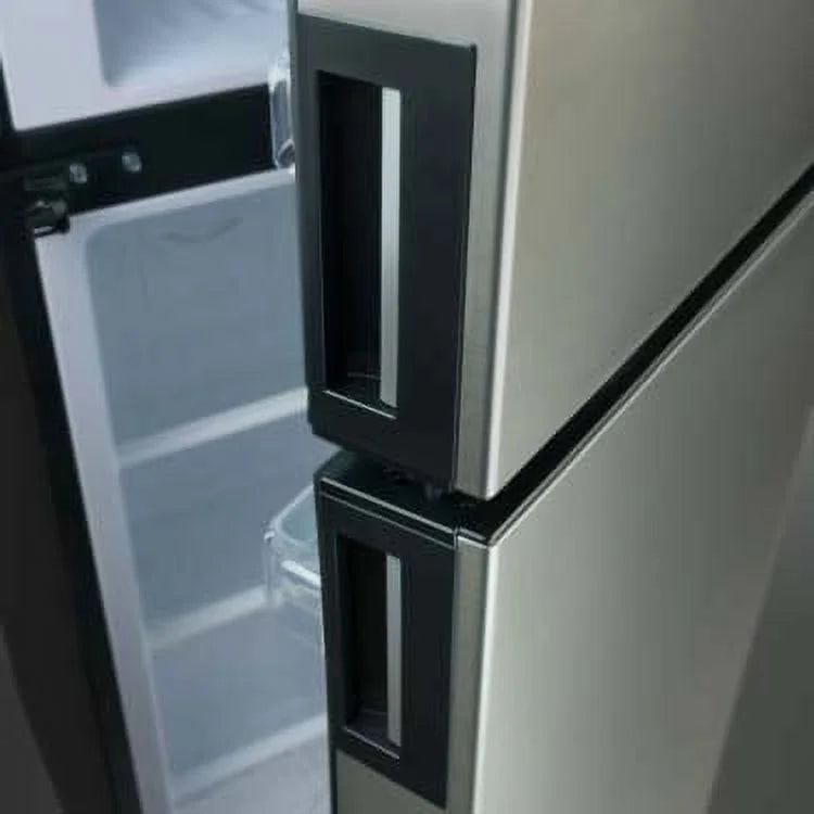REFRIGERATORS & ICE MAKERS RV