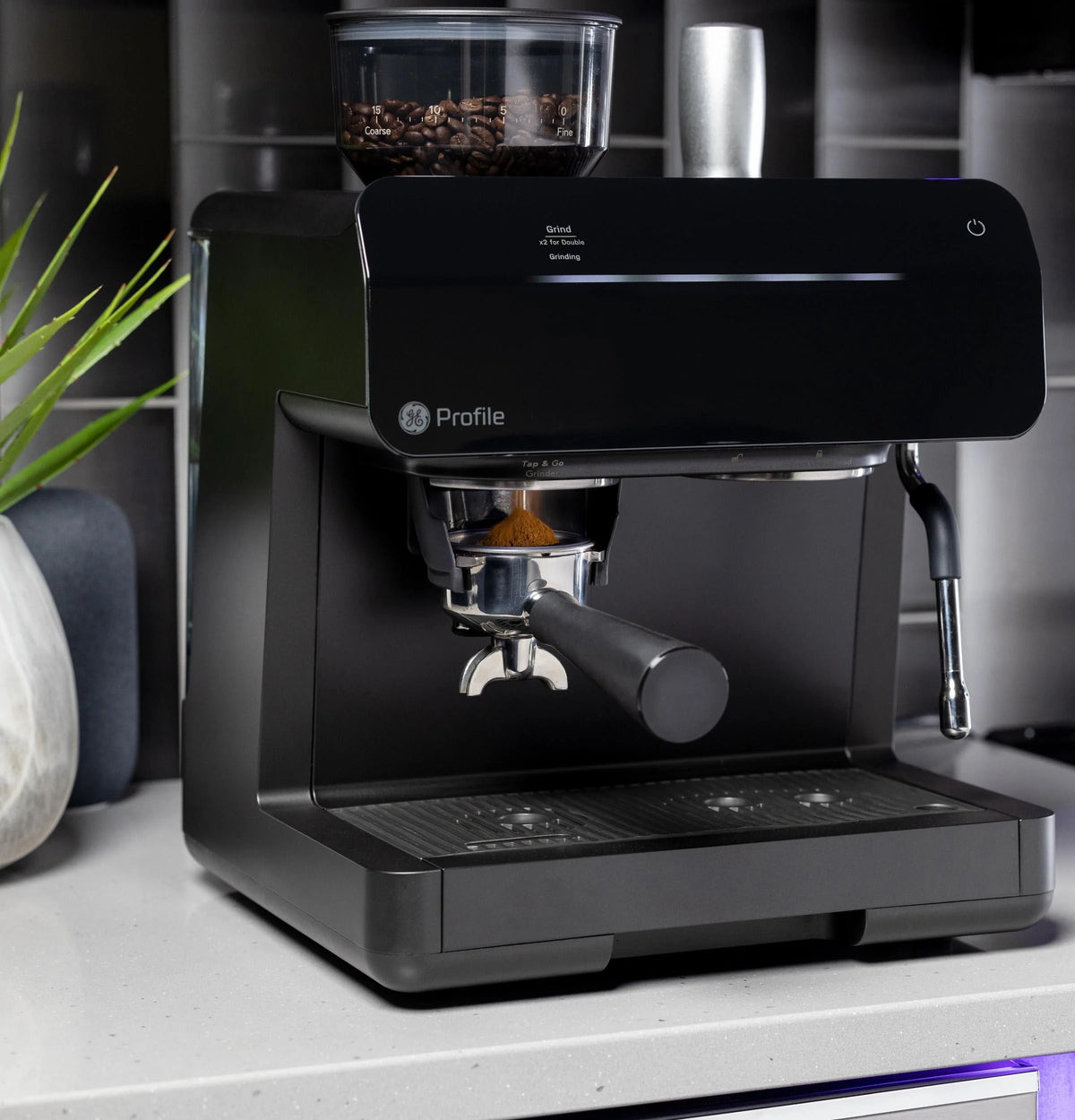GE Profile® 15Bar 2Cup Semi Automatic Espresso Machines in Black