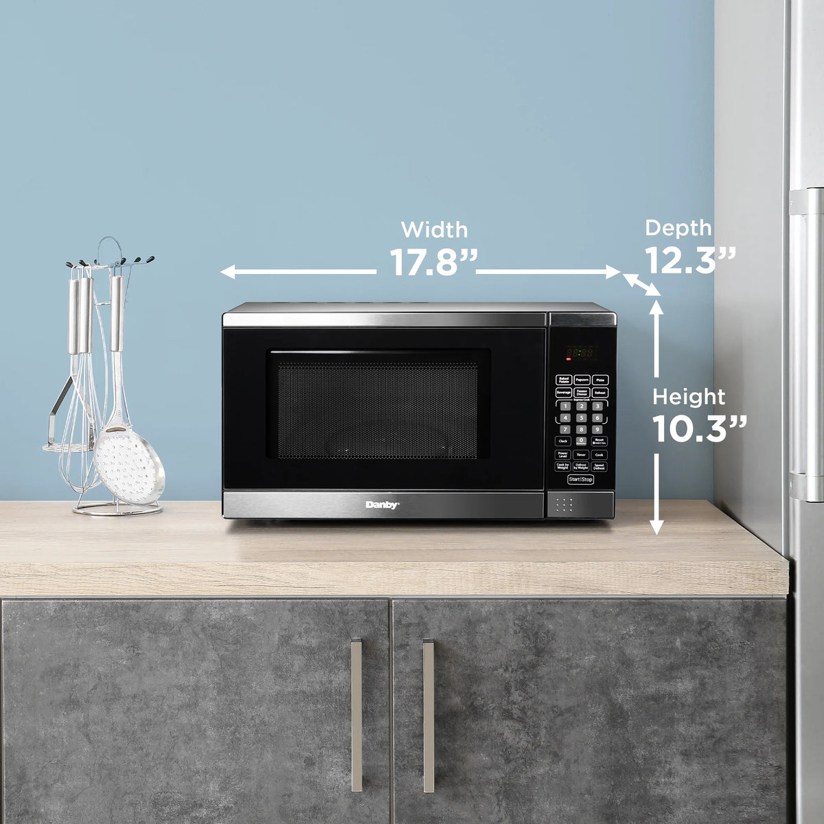 Danby Designer 0.7 cu. ft. Space Saving Under the Cupboard Microwave in Stainless Steel (DDMW007501G1)