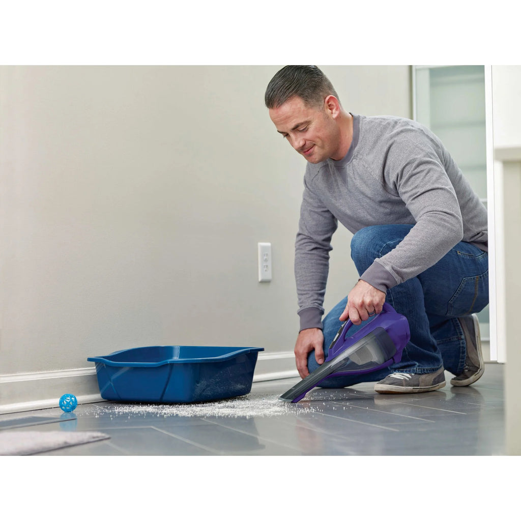 BLACK+DECKER Dustbuster furbuster AdvanceClean Cordless Pet Handheld Vacuum, HLVA325JP07