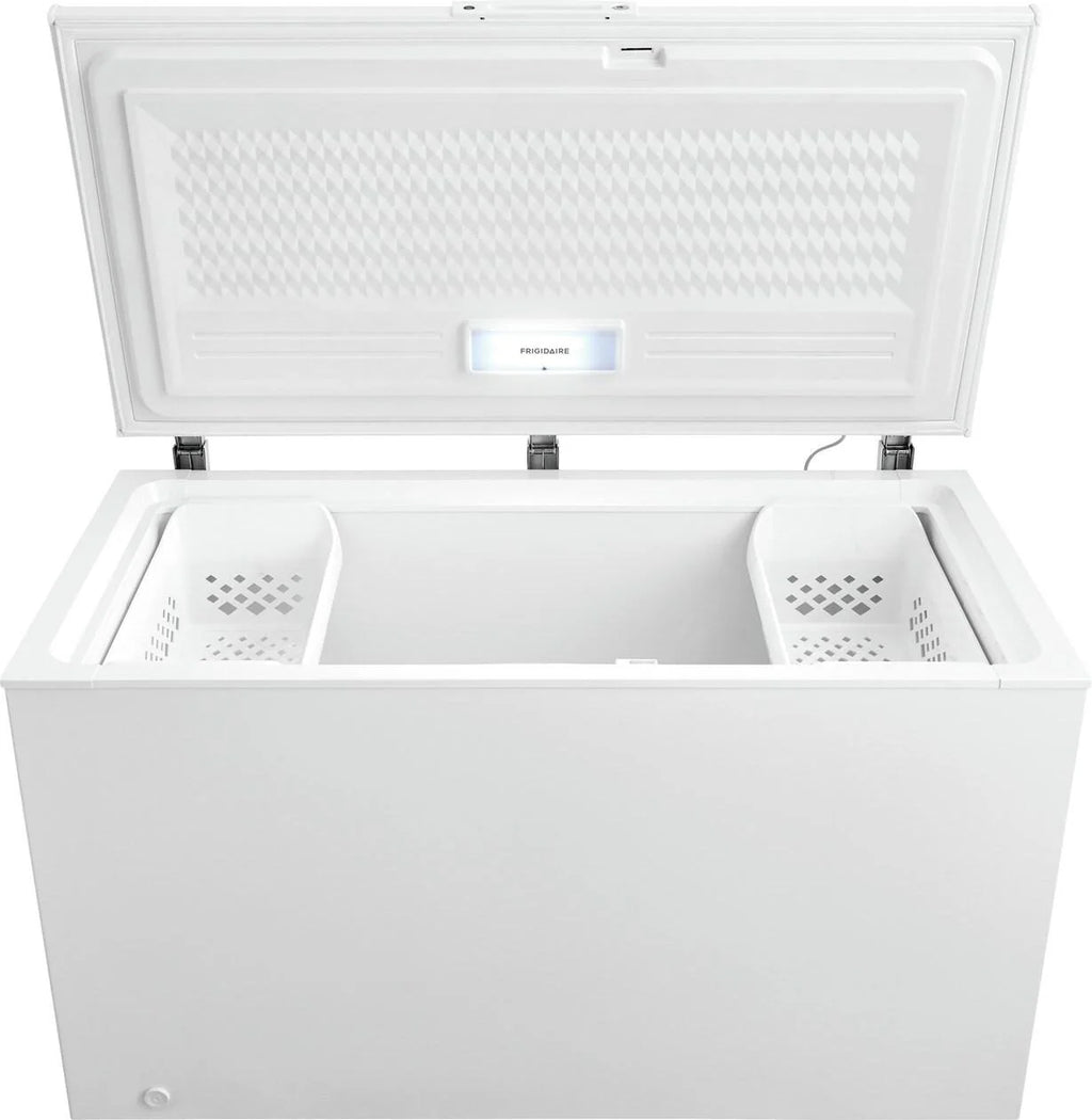 Frigidaire FFCL1542AW 15 Cu. Ft. Chest Freezer, White