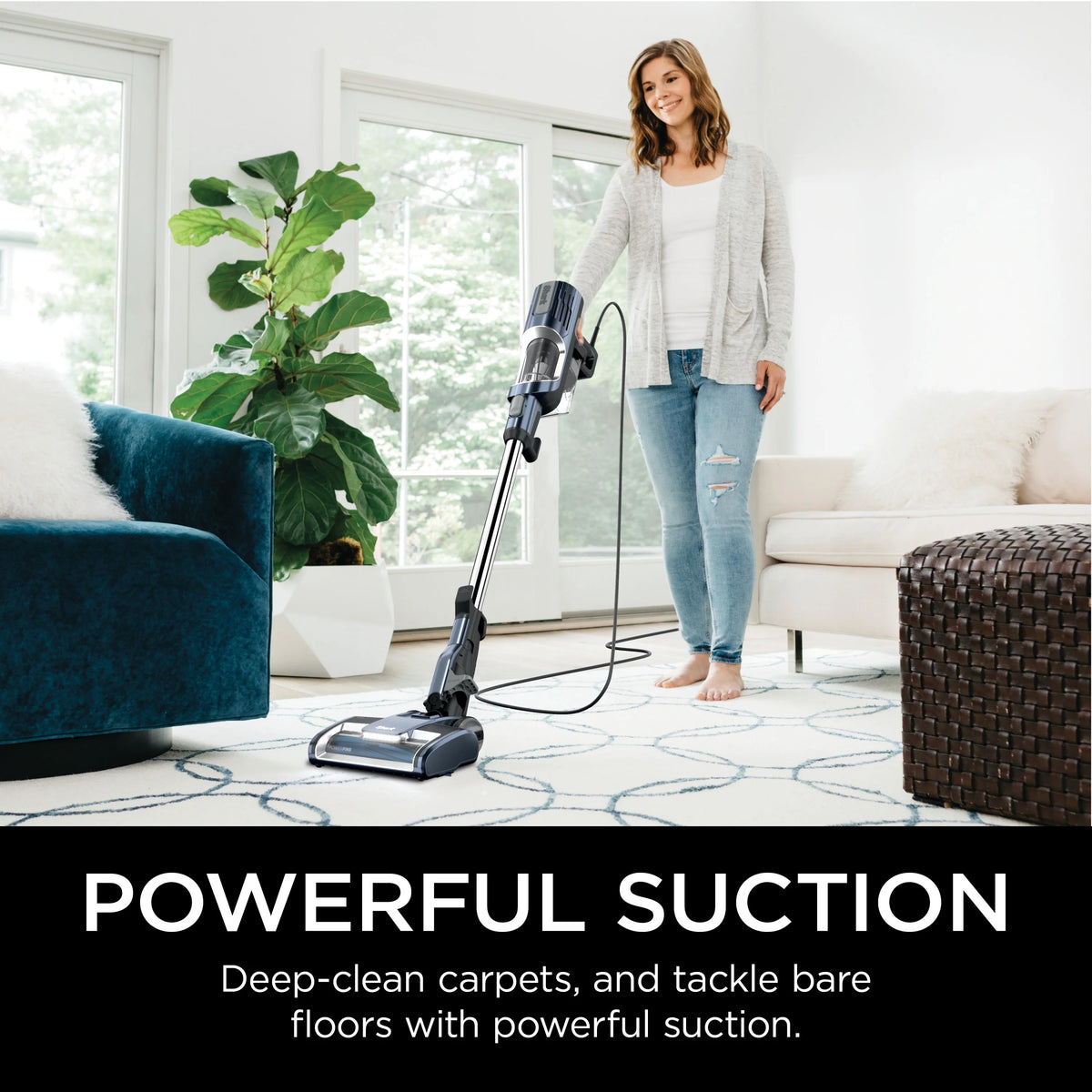 Shark?? UltraLight Pet Pro Corded Stick, PowerFinsa?�� and Self-Cleaning Brushroll, HZ600, Cordless Stick Vacuum, Lightweight, Powerful Suction, Pet Hair, Hard Floor, Carpet, HEPA Filter