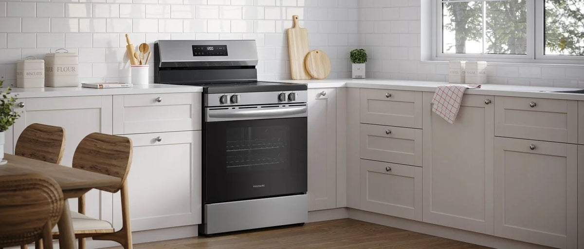 Frigidaire FCRE3062AS 30" Electric Range with Steam Clean, Stainless Steel