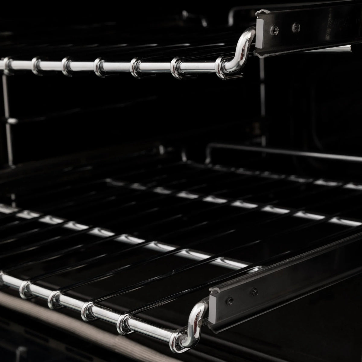 ZLINE 24" Professional Dual Fuel Range with Color Door Options (RA24)