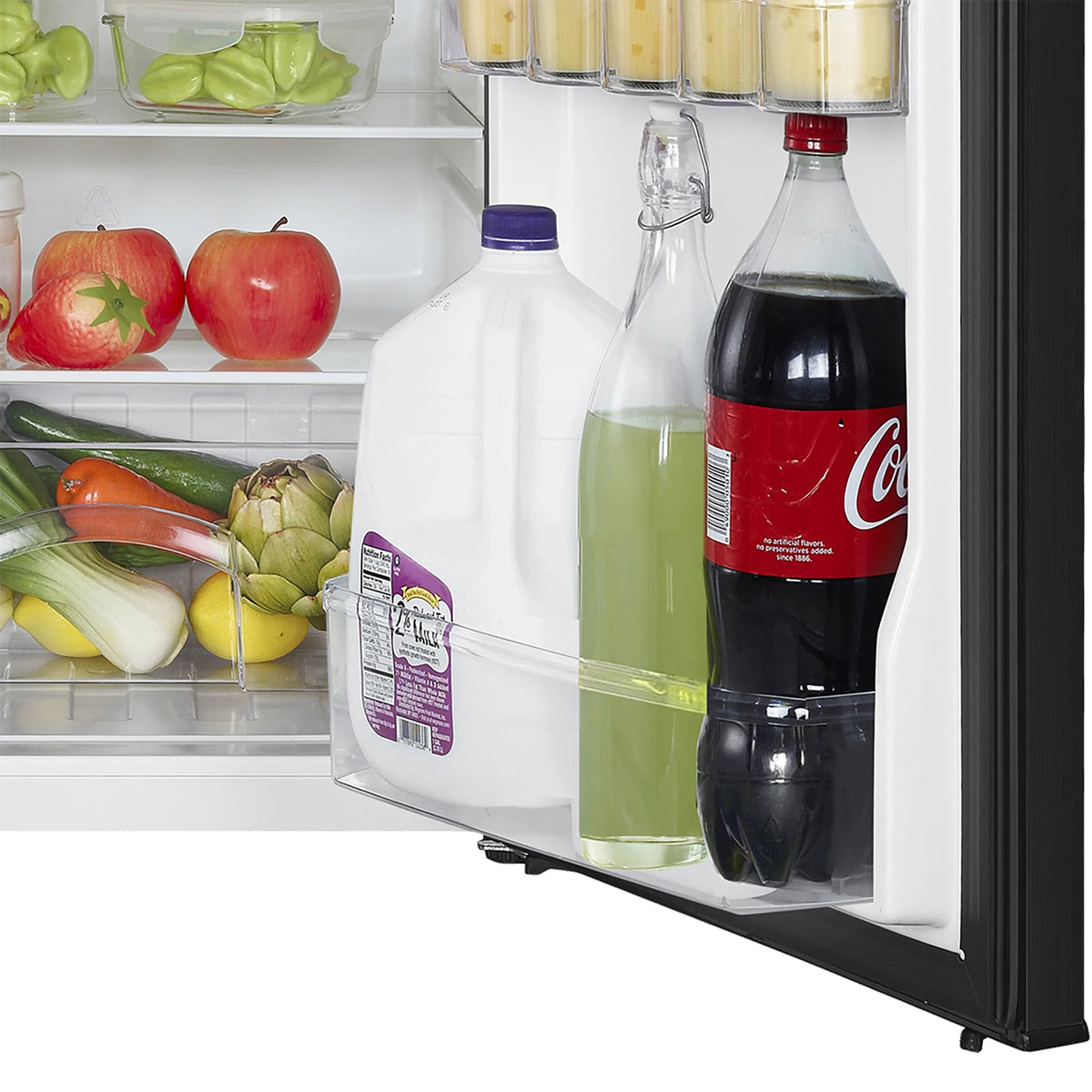 Magic Chef 4.4 cu. ft. Compact Refrigerator in Black