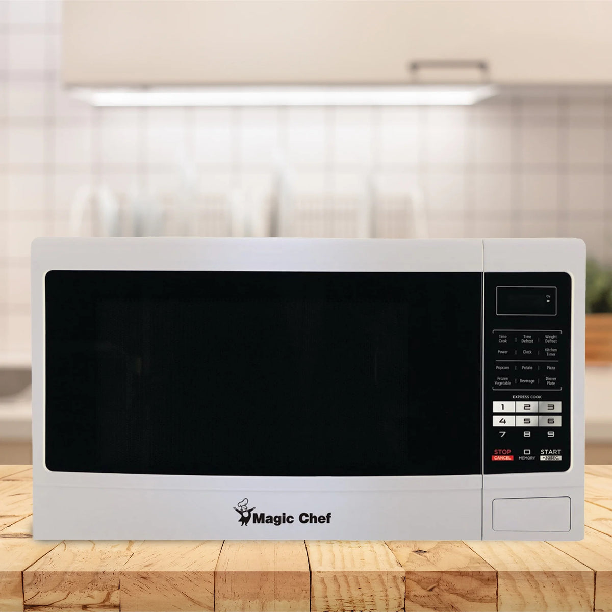 Magic Chef 1.6 Cu. ft. 1100W Countertop Microwave Oven with Push-Button Door in Black, New