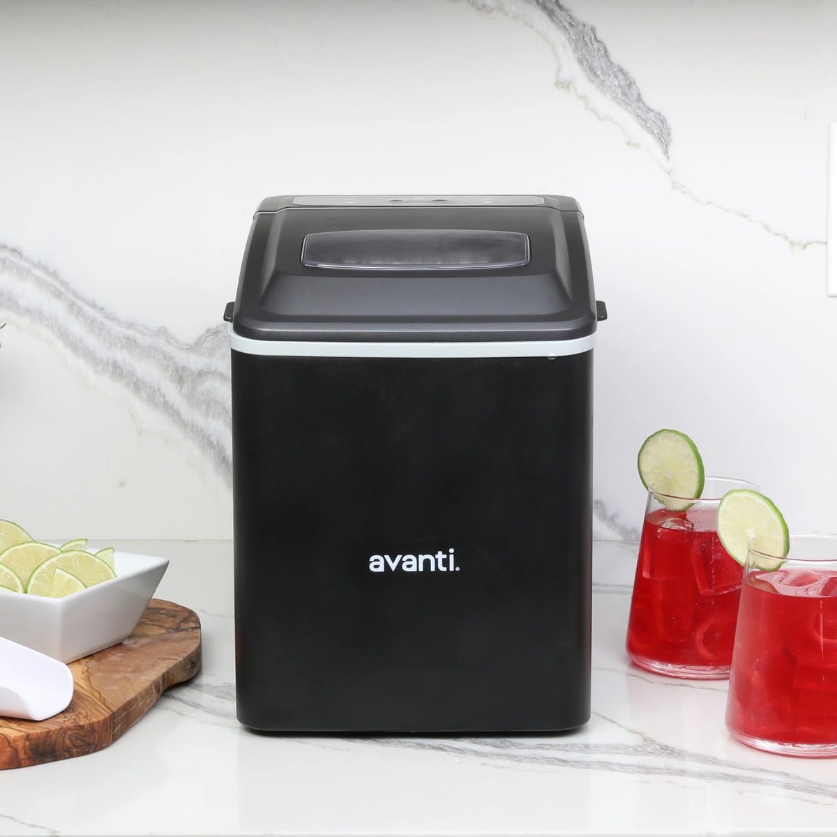 Avanti Mighty Ice 26lb. Countertop Bullet Ice Maker, in Black (AVIM2625BK)