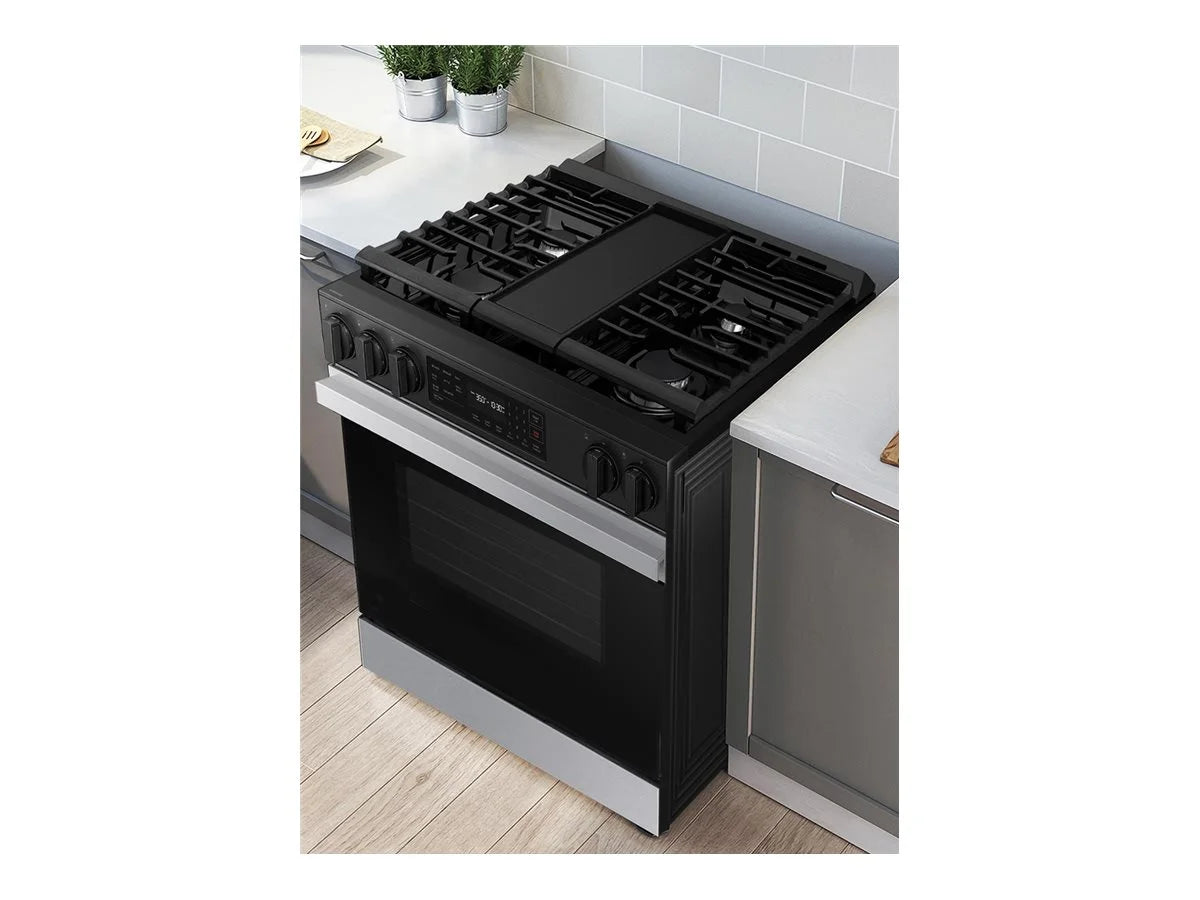 Samsung Bespoke Smart Slide-In Gas Range 6.0 cu. ft. with Air Fry & Precision Knobs NSG6DG8300SR