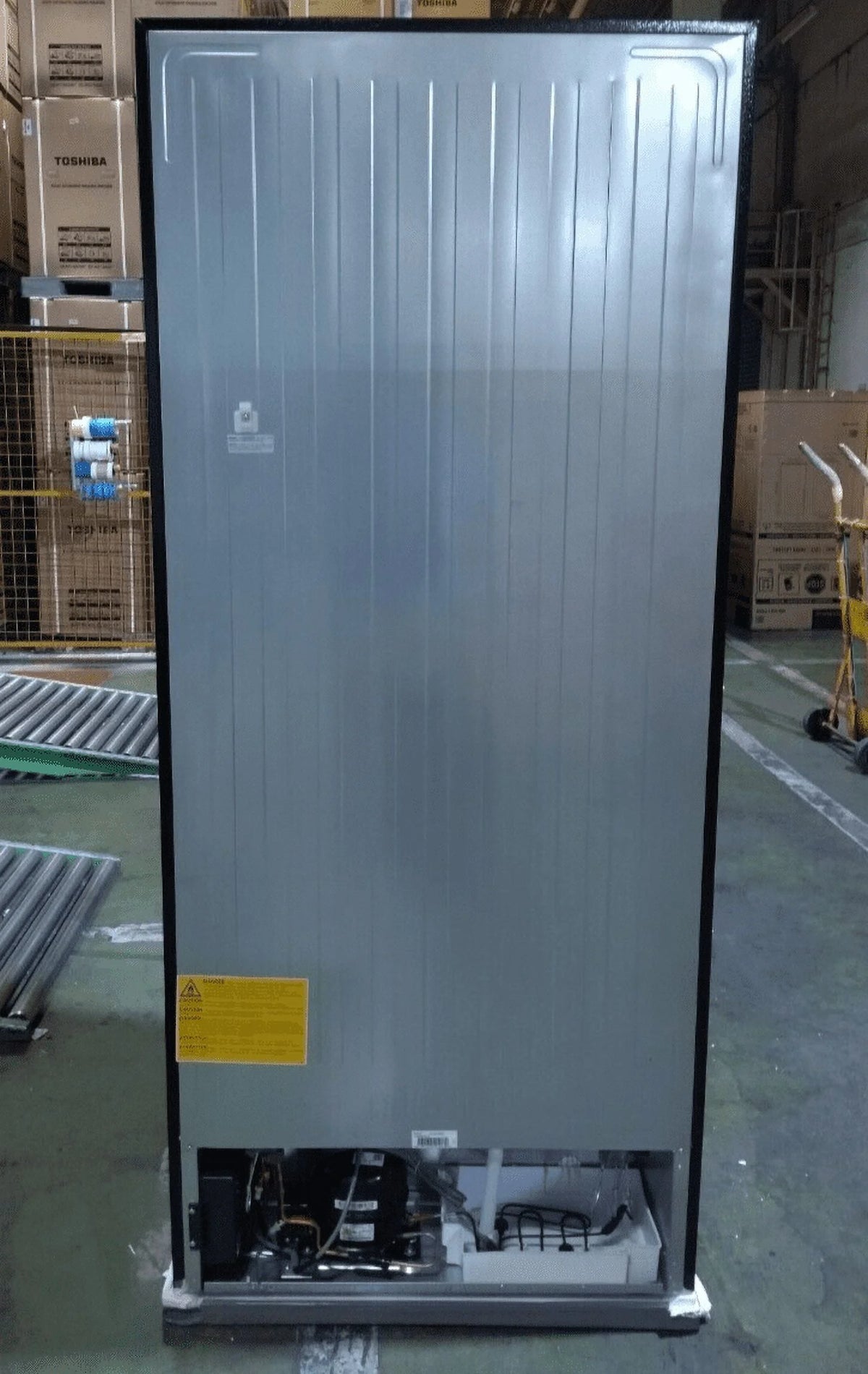 Forte F21UFLESSS 33" 21 cu. ft. Freestanding Upright Freezer in Stainless Steel