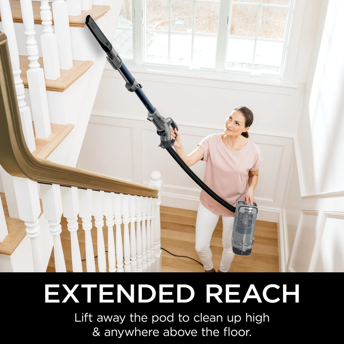 Shark? Vertex DuoClean? PowerFin Upright Vacuum Powered Lift-Away?, Self-Cleaning Brushroll, AZ2000