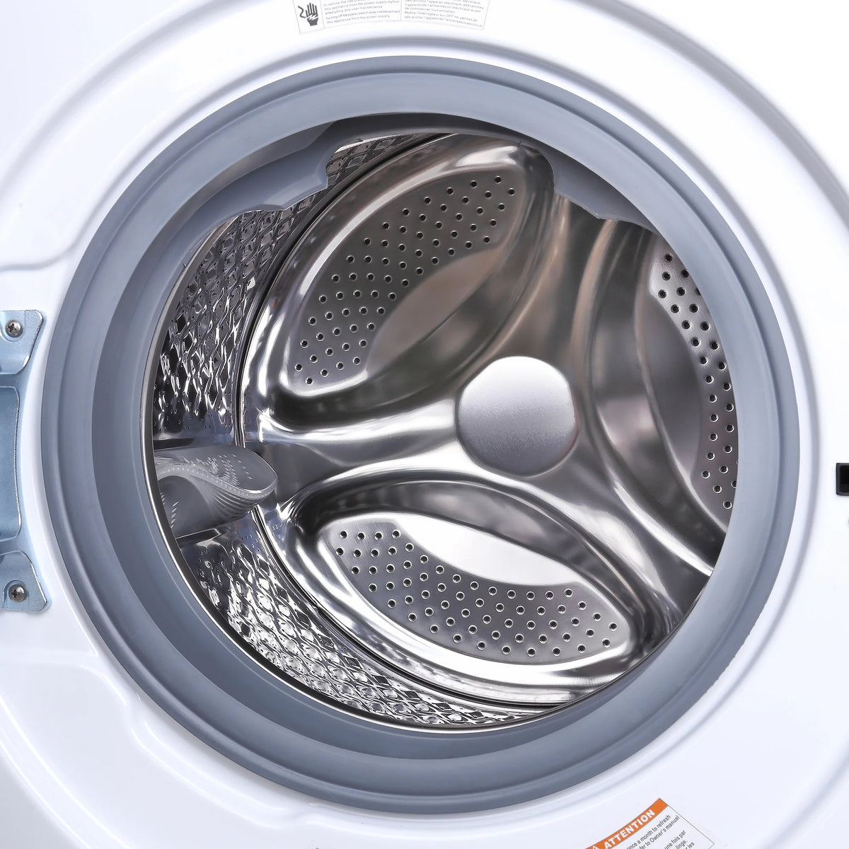 Magic Chef 2.7 cu. ft. White All in One Ventless Washer Dryer Combo in White