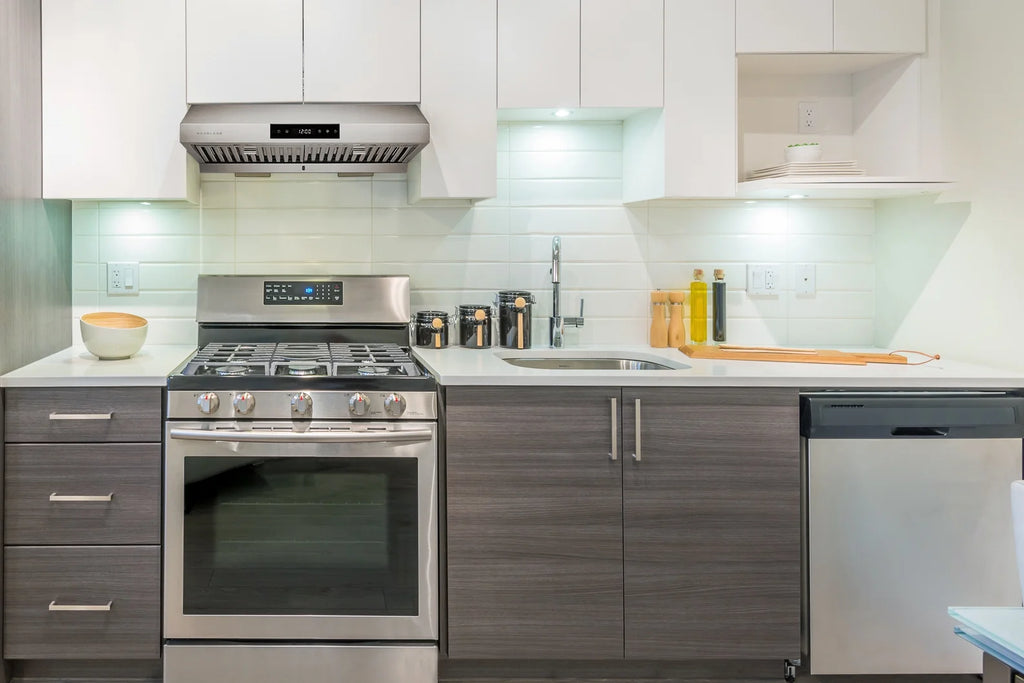 Hauslane | Chef Series 36" PS18 Under Cabinet Range Hood, Stainless Steel | Pro Performance | Contemporary Design, Touch Screen, Dishwasher Safe Baffle Filters, LED Lamps, 3-Way Venting