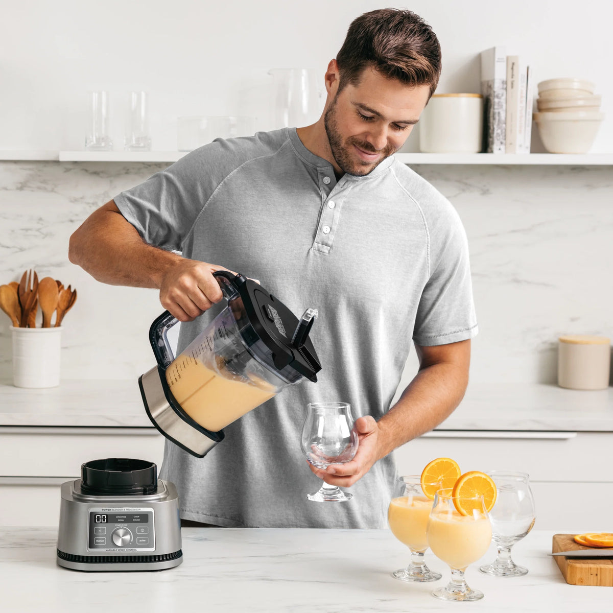 Ninja?? Foodi?? Power Blender & Processor 3-in-1 72-oz. Blender and Food Processor 1200W 4 Auto-iQ?? Presets, SS200