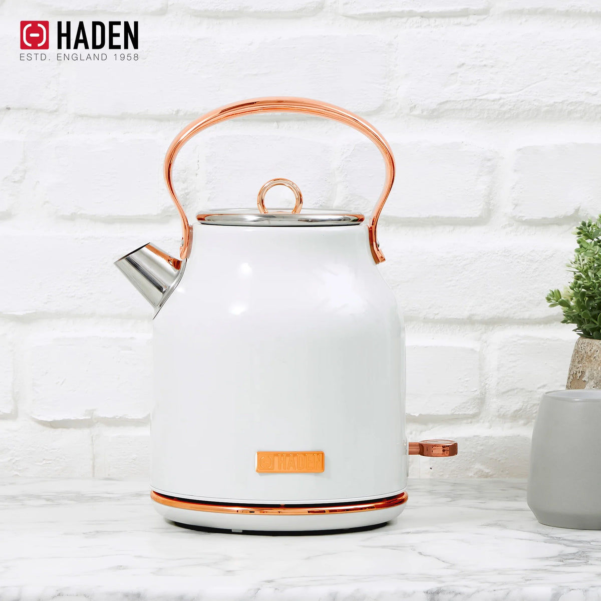 Haden Heritage 1500 1.7 Electric Kettle, Matte Black Finish with Copper Accents