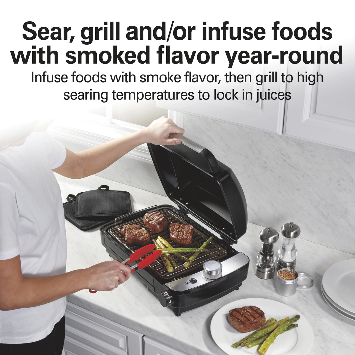 Hamilton Beach Electric Indoor Grill with Hot and Cold Smoke Infuser and Smoking Rack, Black