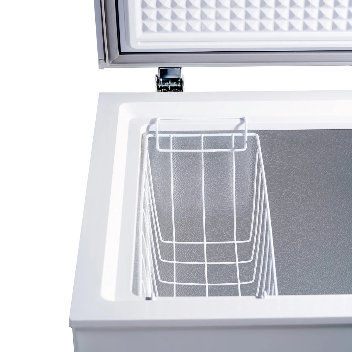 Professional Series 7 Cu Ft Manual Defrost Chest Freezer