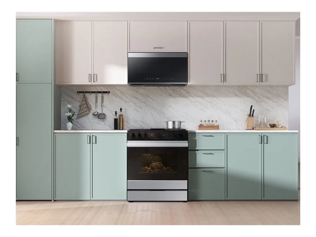 Samsung Bespoke NSG6DG8700SRAA - Range - built-in - Wi-Fi - niche - width: 24 in - depth: 24 in - height: 35.9 in - with self-cleaning - stainless steel