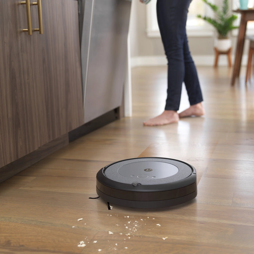 iRobot? Roomba Combo? i5+ Self-Emptying Robot Vacuum & Mop