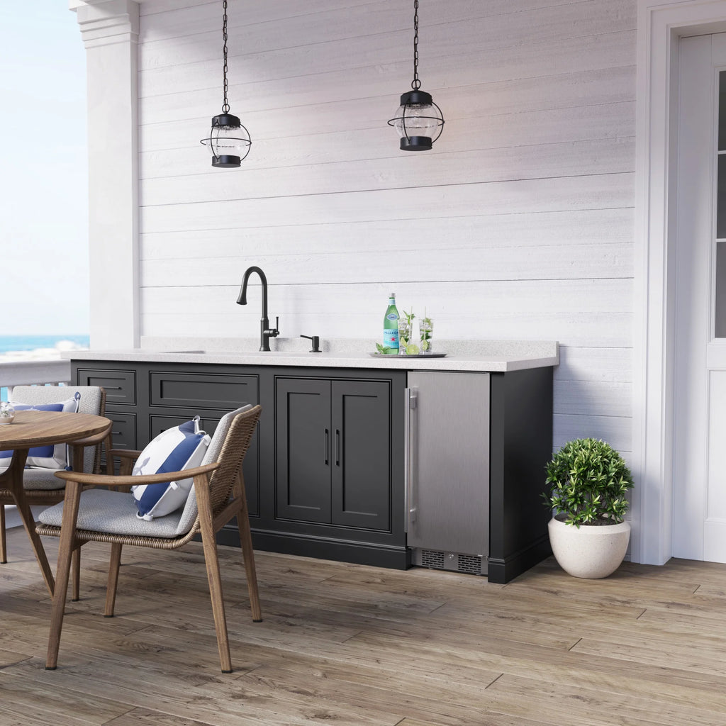 Avallon Afr152odrh 15" Wide 3.3 Cu. Ft. Outdoor Compact Refrigerator - Stainless Steel
