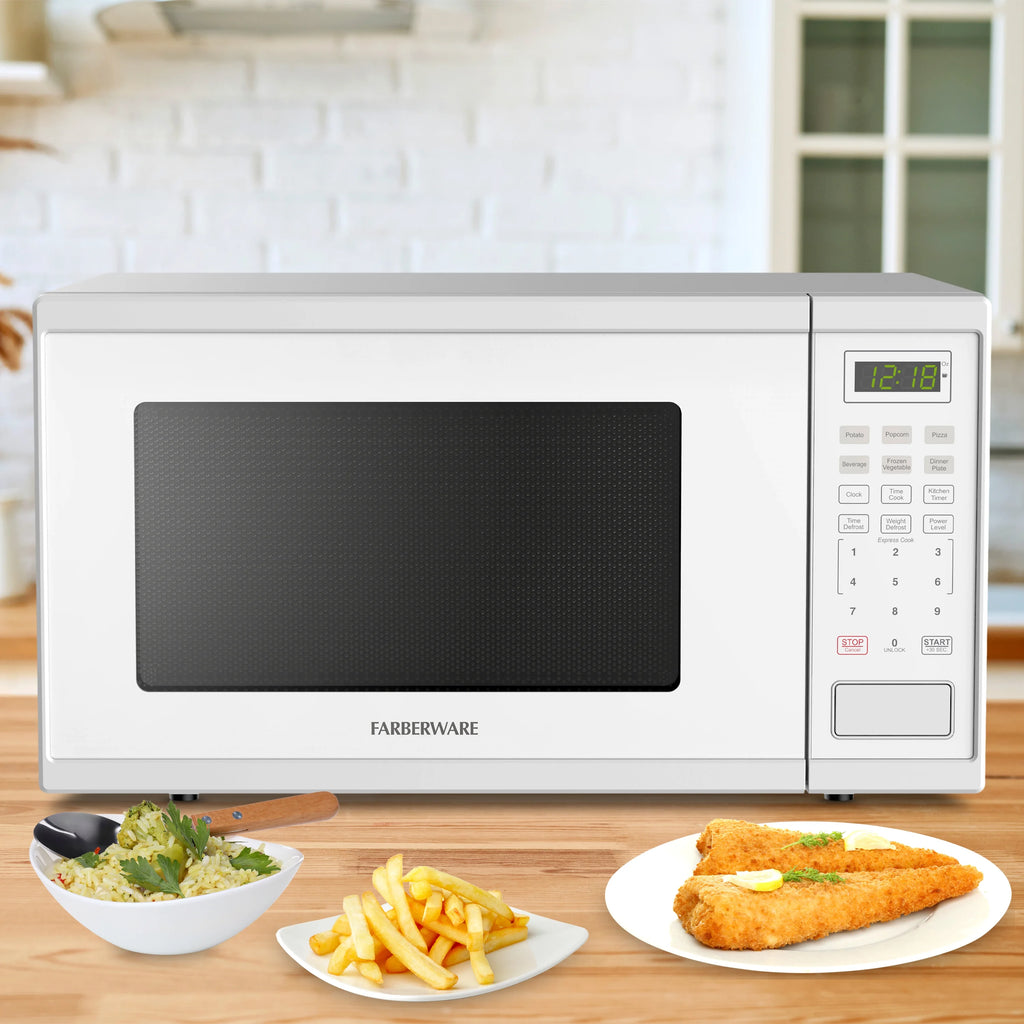 Farberware FMGZ09BKA 0.9 Cu. Ft. Microwave Oven, 900W, Digital Control, LED Display, 6 Cooking Presets, Black