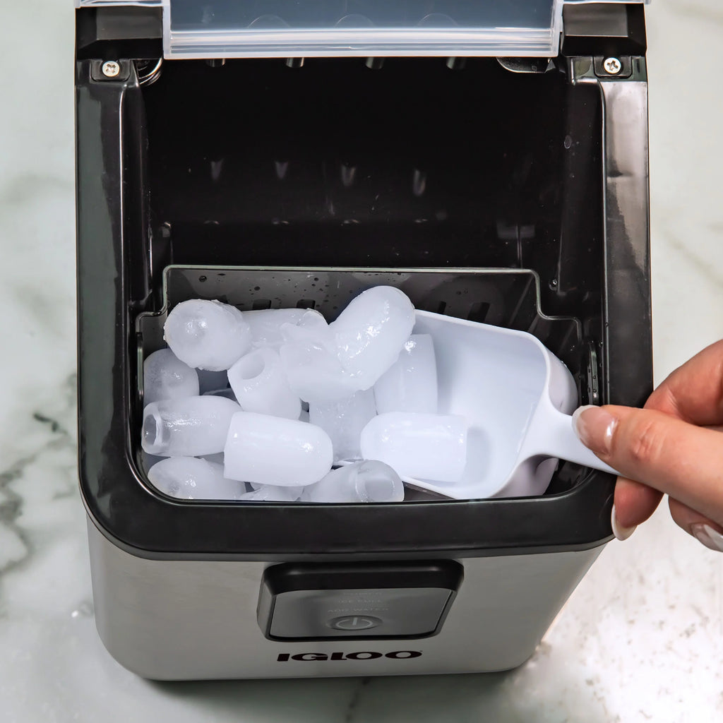 Igloo Self-Cleaning Countertop Ice Maker - Compact and Portable - Creates 26 lbs. Per Day, 8 Pieces Ready Every 7-8 Minutes - Includes Ice Scoop and Basket - Aqua