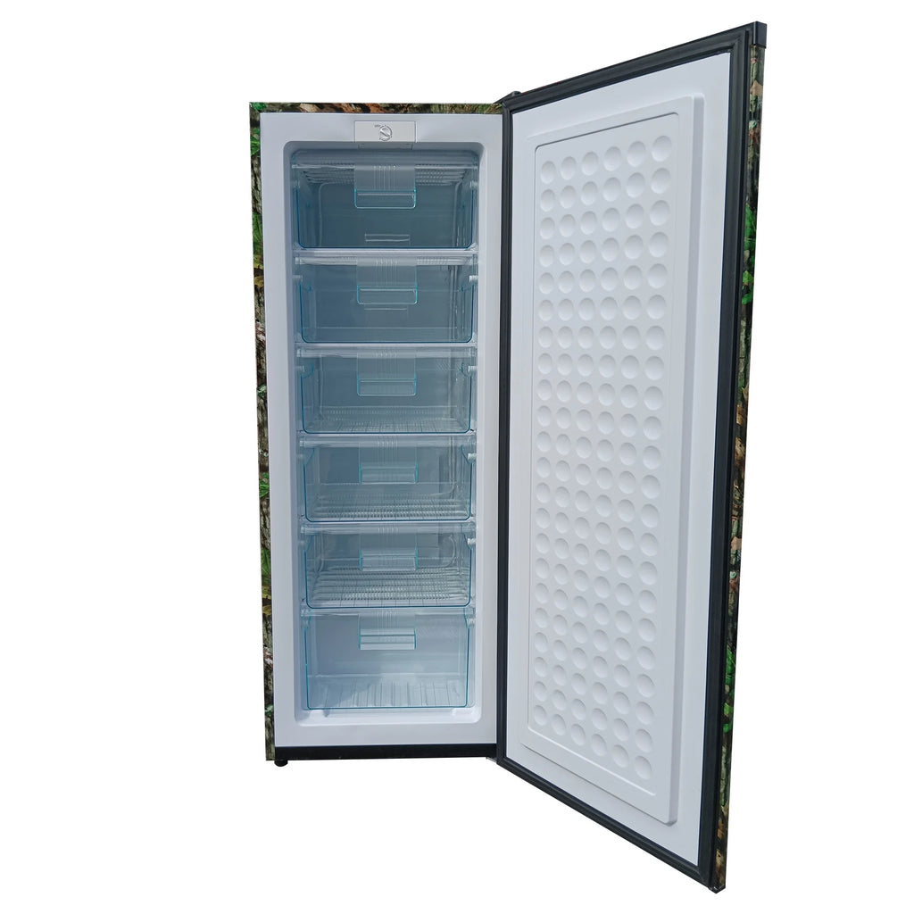 Mossy Oak 7-cu ft Manual Defrost Upright Freezer (Camouflage)