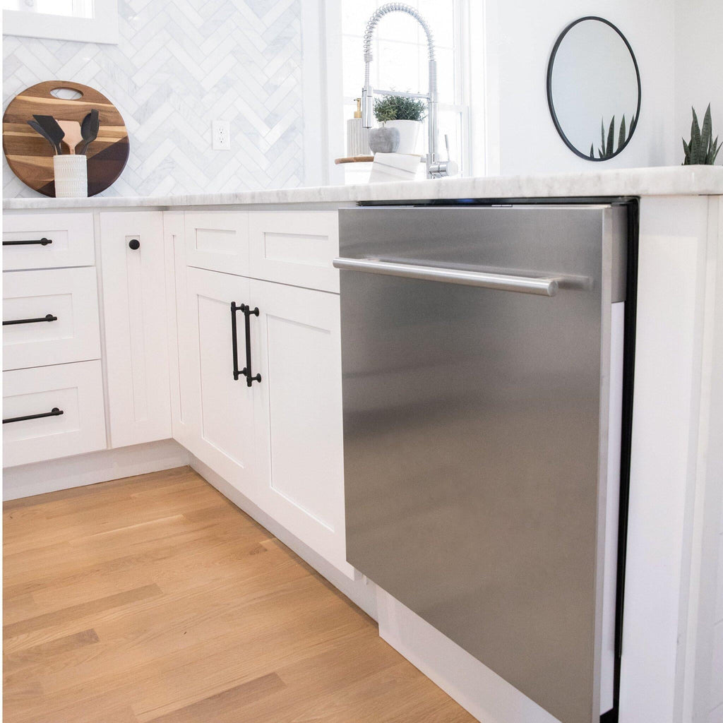 ZLINE 24 in. Top Control Dishwasher with Stainless Steel Tub and Modern Style Handle, 52dBa (DW-24)