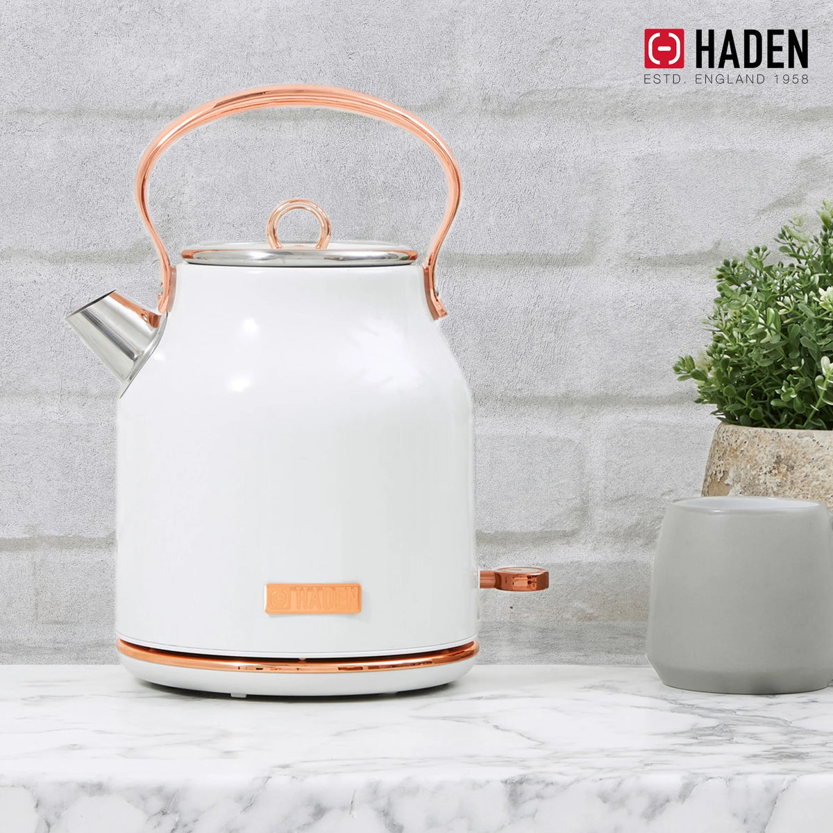 Haden Heritage 1.7 Liter Electric Kettle with 2 Slice Bread Toaster, White
