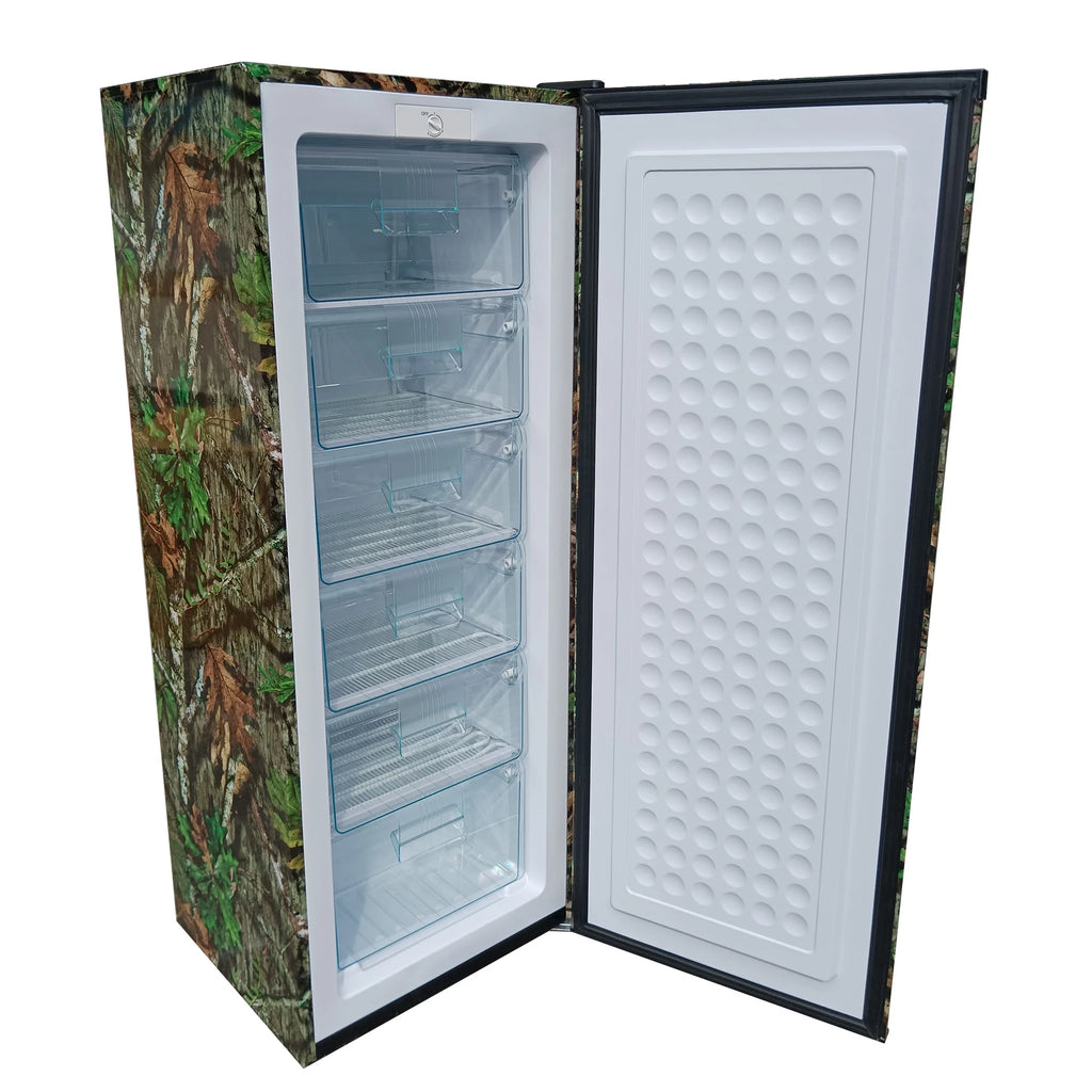 Mossy Oak 7-cu ft Manual Defrost Upright Freezer (Camouflage)