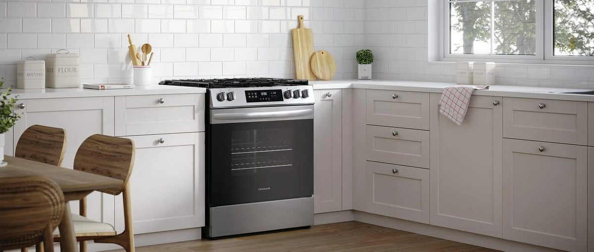 Frigidaire FCFG3062AS 30" Gas Range with Steam Clean, Stainless Steel