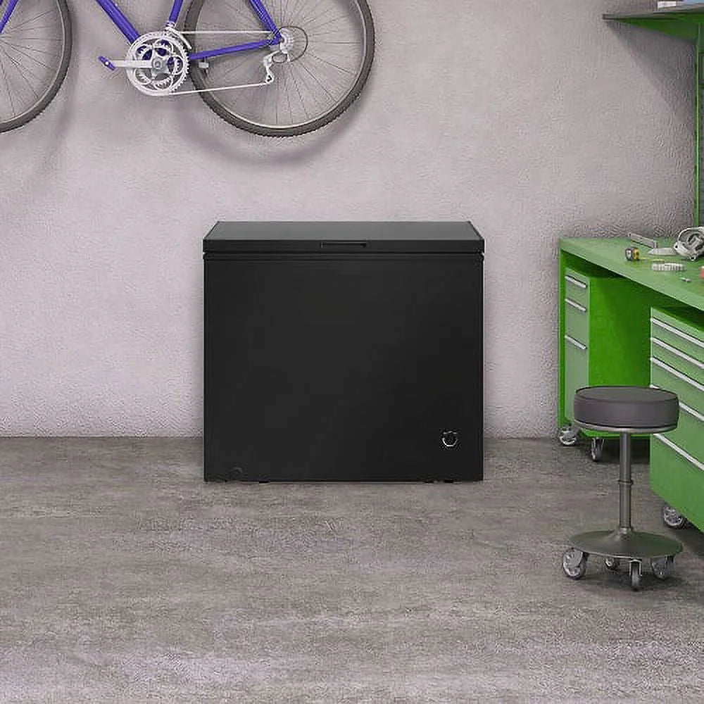 Arctic King 7 Cu ft Chest Freezer, Black