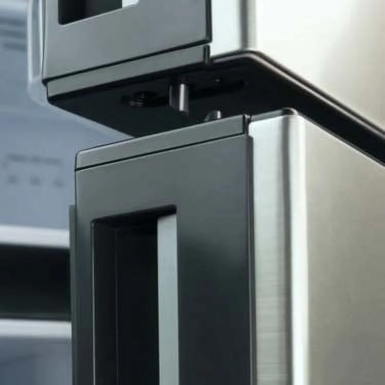 REFRIGERATORS & ICE MAKERS RV