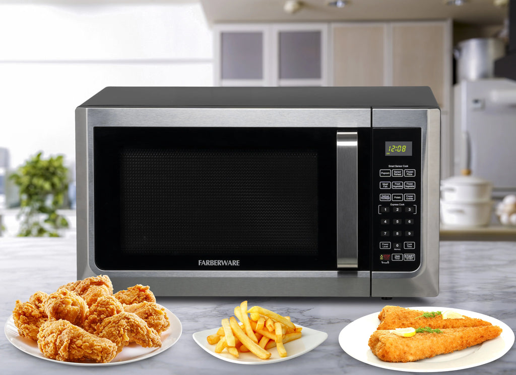 Farberware FMGZ09BKA 0.9 Cu. Ft. Microwave Oven, 900W, Digital Control, LED Display, 6 Cooking Presets, Black