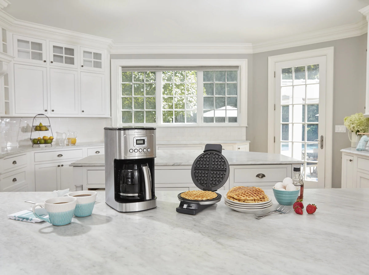 Cuisinart PerfecTemp 14-Cup Programmable Coffee Maker in Umber