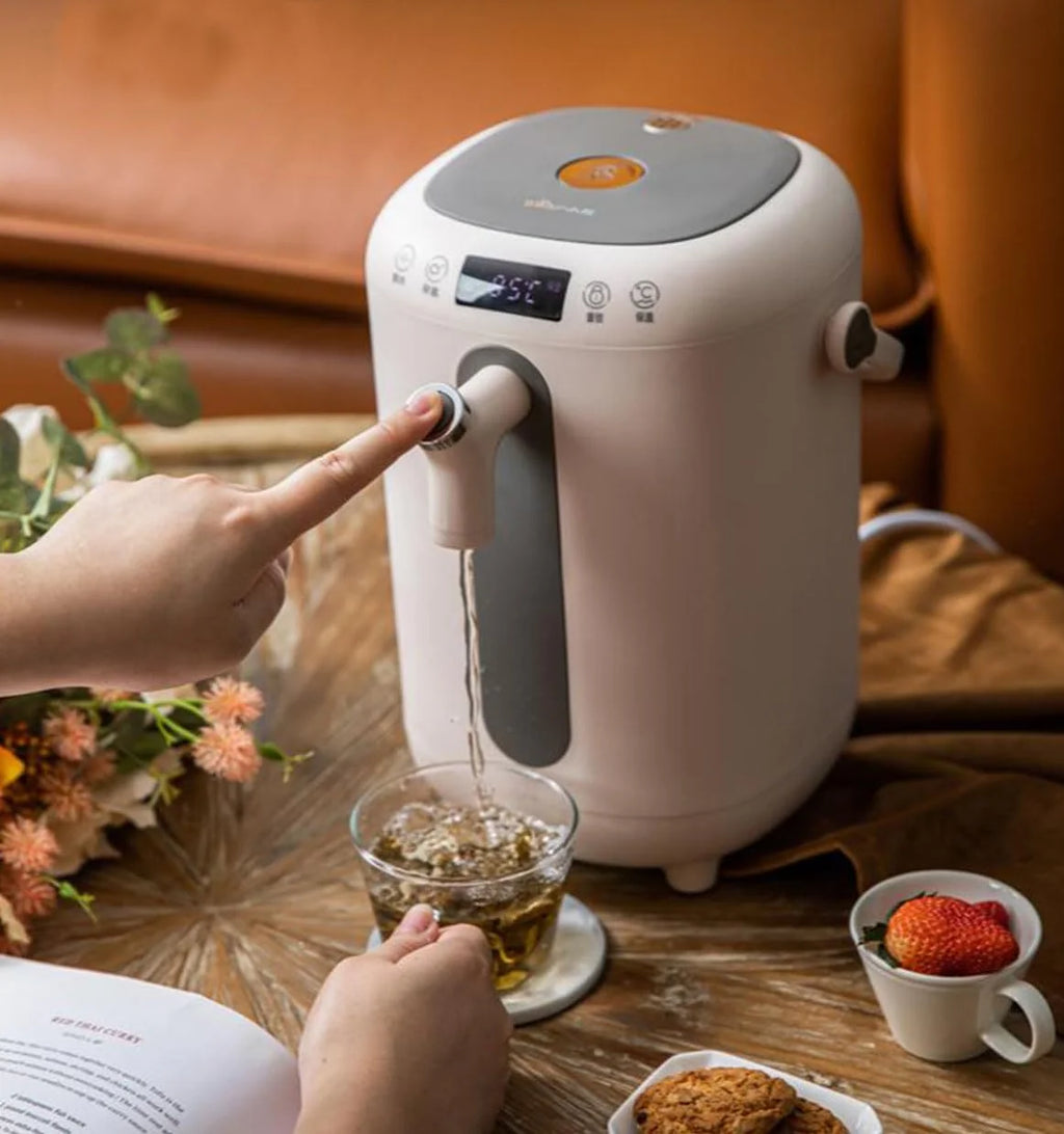 Bear Water Boiler, Electric Hot Water Pot, Safety Lock, Instant Heating for Coffee & Tea, Auto-Shutoff & Boil Dry Protection, 3.0L, Pink