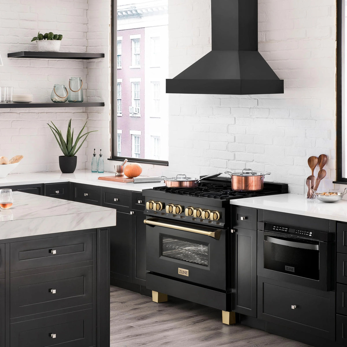 ZLINE 30 in. Wall Range Hood in Black Stainless Steel (BS655N-30)